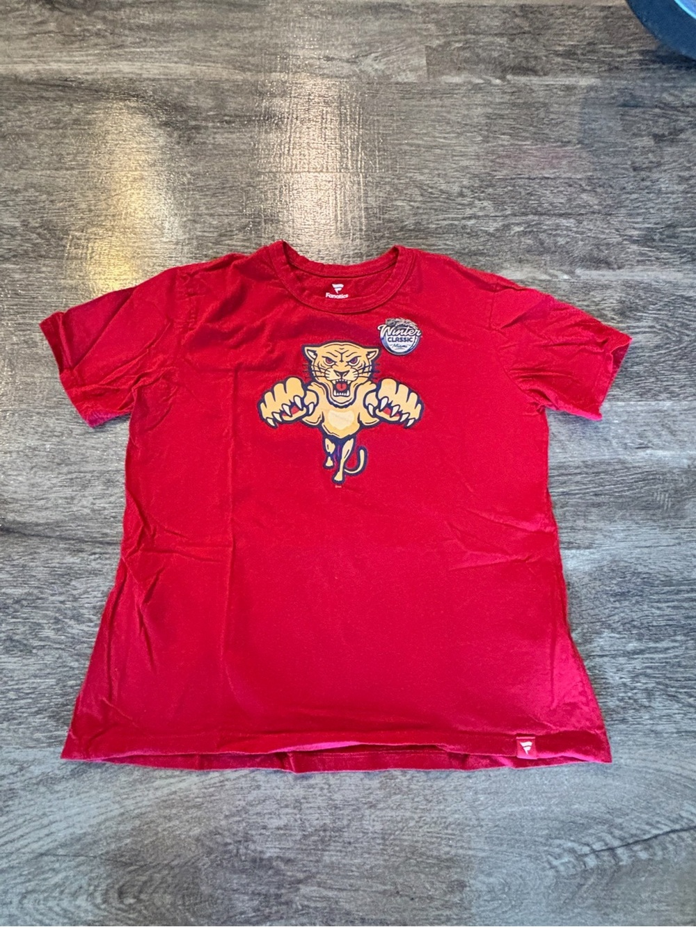 Fanatics Red Short Sleeve Panther Graphic Tee